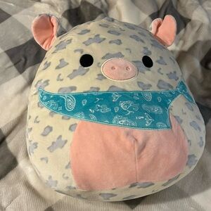 pig squishmellow
